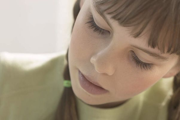Concentrating little girl face.jpg