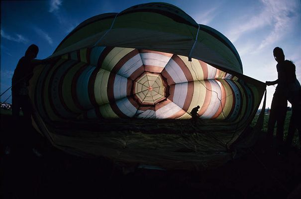 Hot Air Balloon Takes Flight L2.jpg