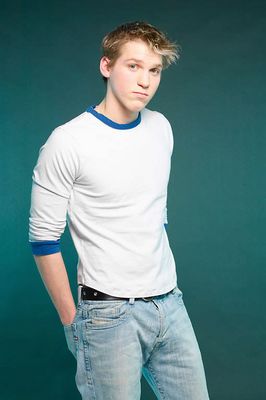 Passive male adult uid 1452863.jpg