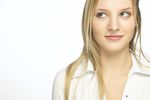 Girl looking sideways uid 1430303.jpg