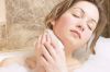 اسم الصورة=Woman having a bubble bath 4.jpg
حجم الملف=69كيلوبايت
الأبعاد=768x510
تاريخ الإضافة=%030 %27, %2005 Woman having a bubble bath 4.jpg