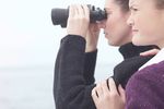 اسم الصورة=Women looking through binoculars uid 1283643.jpg
حجم الملف=49كيلوبايت
الأبعاد=768x510
تاريخ الإضافة=%068 %28, %2005 Women looking through binoculars uid 1283643.jpg