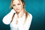 اسم الصورة=Young blonde woman with a blue background uid 1453113.jpg
حجم الملف=55كيلوبايت
الأبعاد=768x511
تاريخ الإضافة=%068 %28, %2005 Young blonde woman with a blue background uid 1453113.jpg