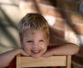 اسم الصورة=Young boy sitting backwards on a chair and smiling.jpg
حجم الملف=59كيلوبايت
الأبعاد=768x632
تاريخ الإضافة=%068 %28, %2005 Young boy sitting backwards on a chair and smiling.jpg