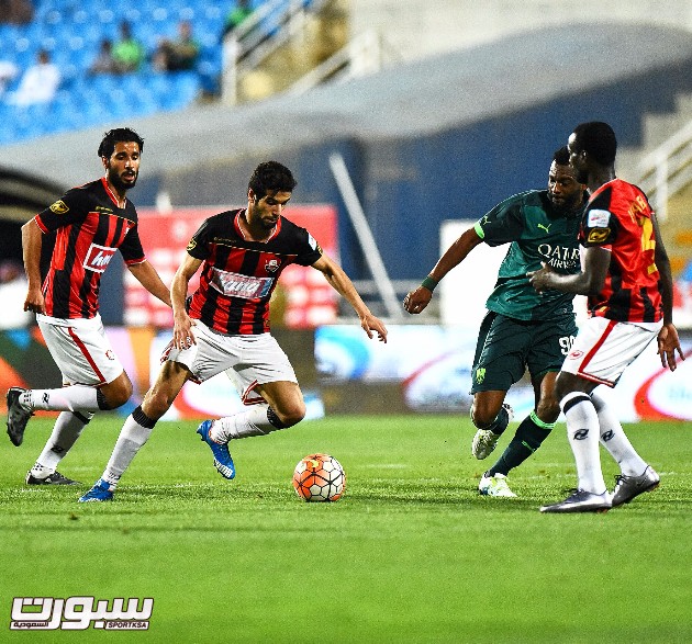 الاهلي و الرائد 