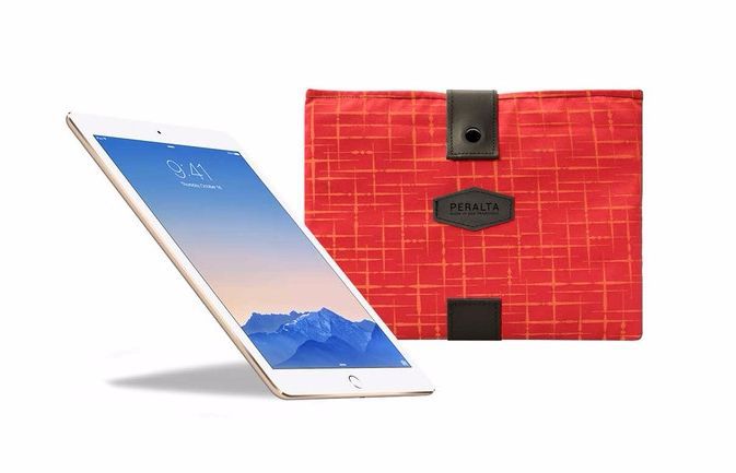 Peralta Scarlett Sleeve -iPad Pro